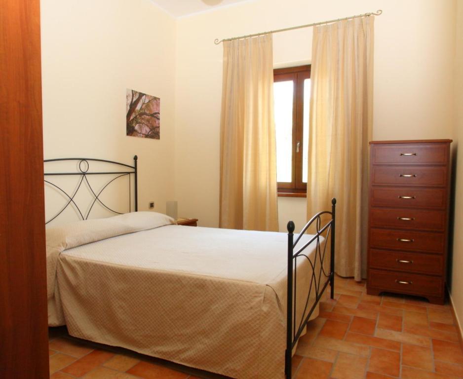 كابرارولا Agriturismo Casale Zuccari الغرفة الصورة